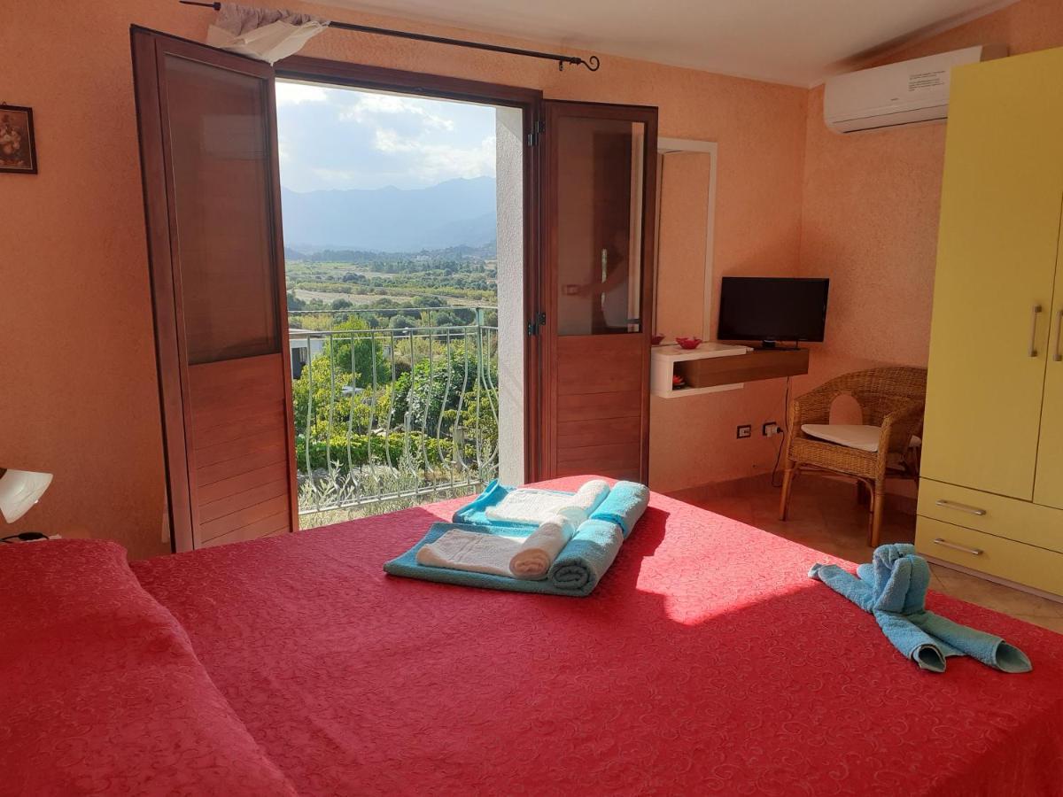B&B Sa Funtana Cardedu Bagian luar foto